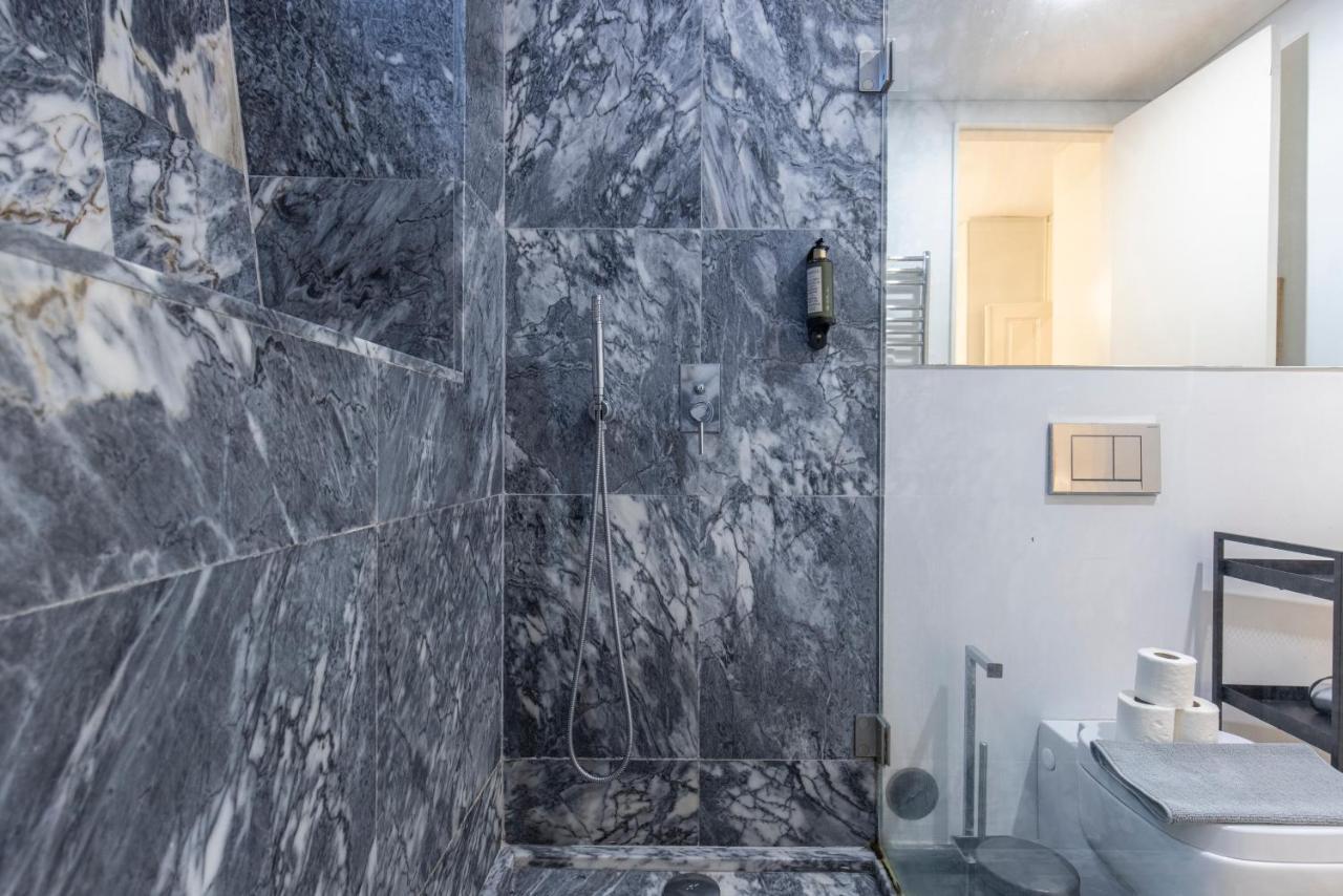 Castelo Design Aparment W/ Balcony & Super View By Lovelystay Lisbon Luaran gambar