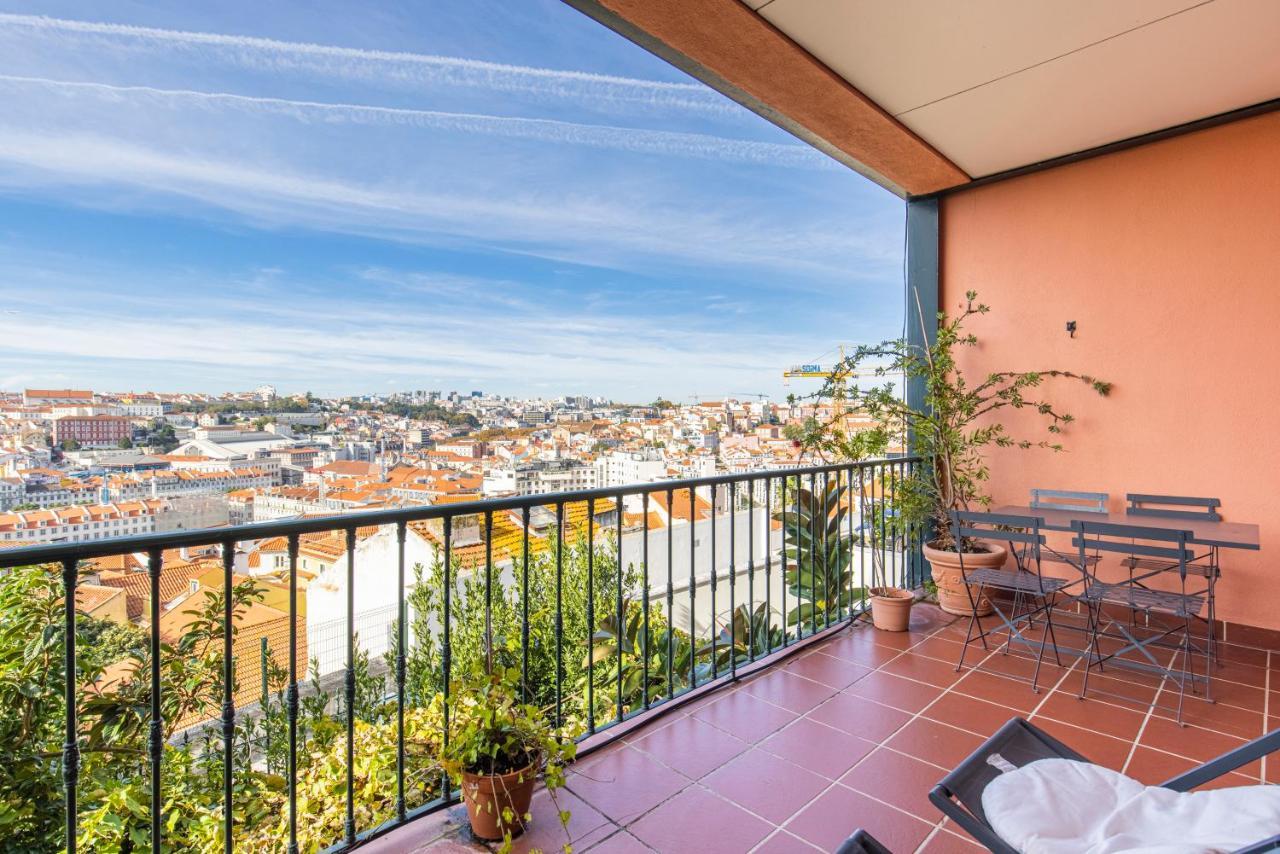 Castelo Design Aparment W/ Balcony & Super View By Lovelystay Lisbon Luaran gambar