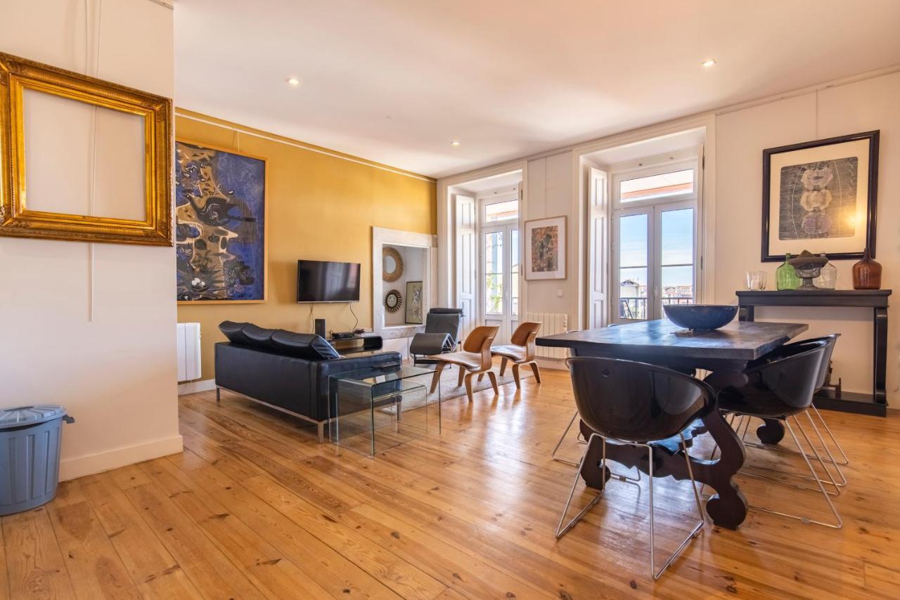 Castelo Design Aparment W/ Balcony & Super View By Lovelystay Lisbon Luaran gambar