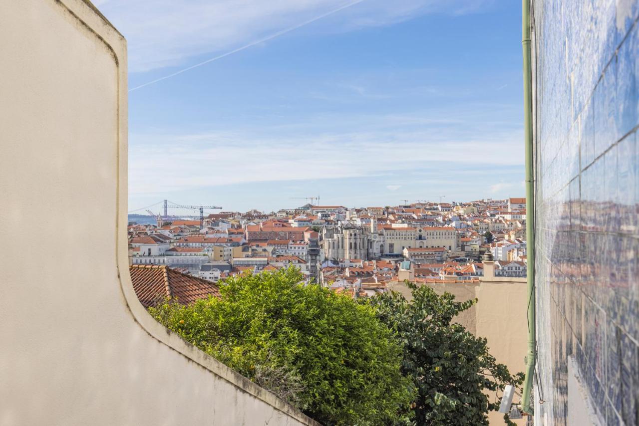 Castelo Design Aparment W/ Balcony & Super View By Lovelystay Lisbon Luaran gambar