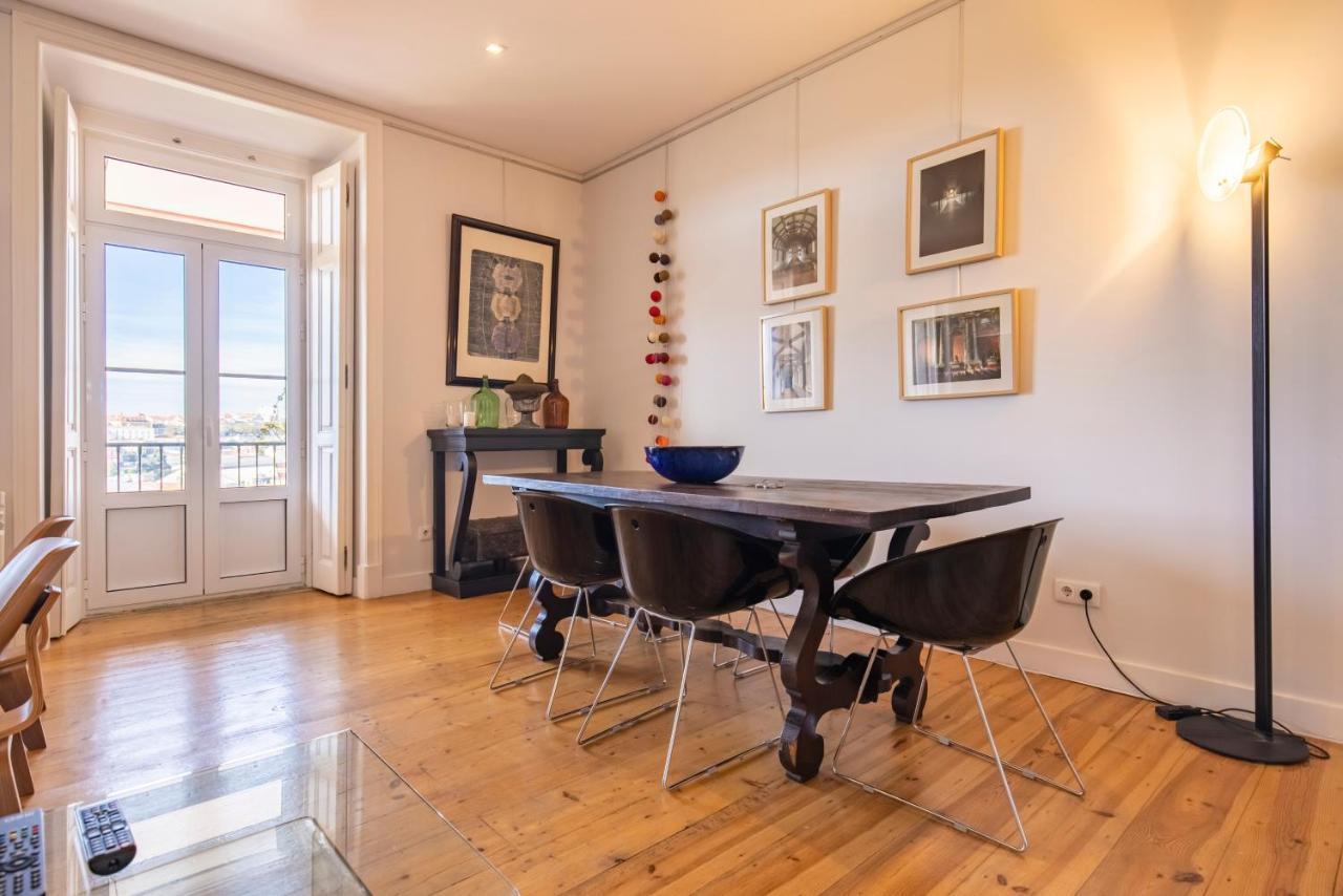 Castelo Design Aparment W/ Balcony & Super View By Lovelystay Lisbon Luaran gambar